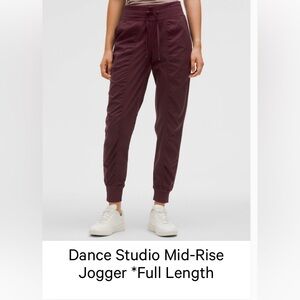 Lululemon Athletica Maroon dance studio Joggers